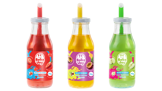 BOBAJOY Boba Tea Flaschen alle Sorten nebeneinander – Probierbox zum Entdecken