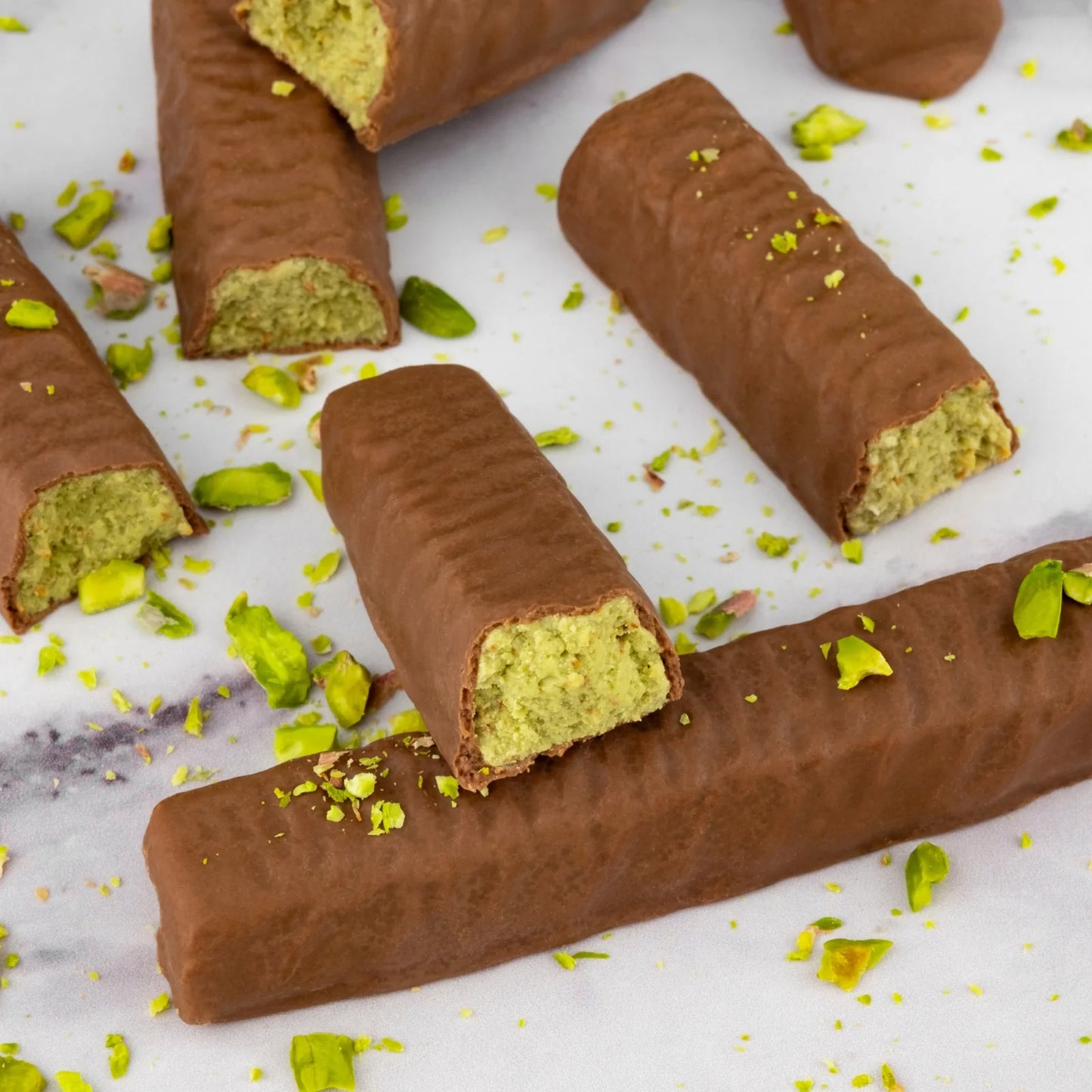 Schokolade mit Kadayif und Pistazien Nahaufnahme – türkisch inspirierter Genuss, 30g